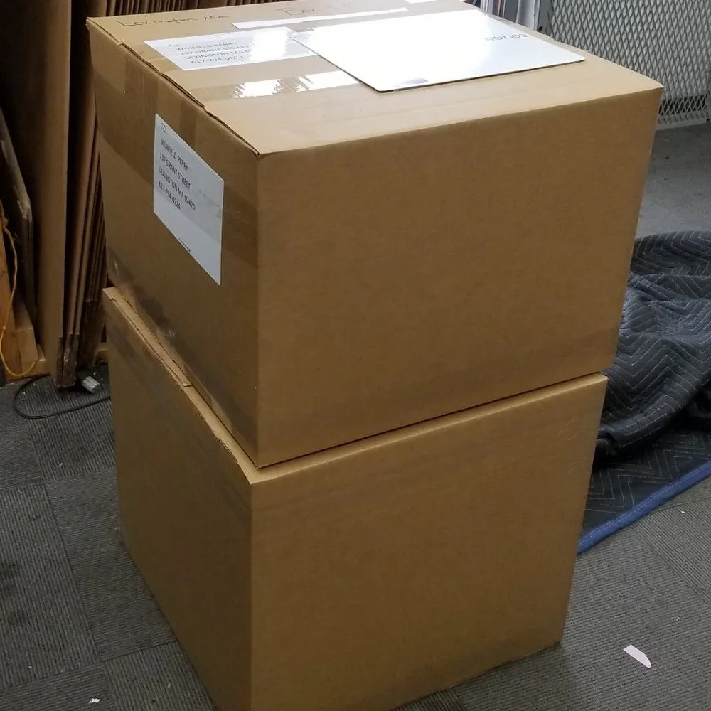Box - Picture 1 of 1